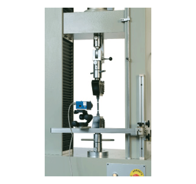 Non_contact strain gauge