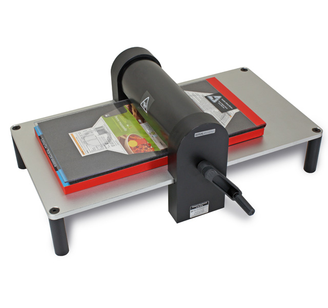 Universal Sample Cutter